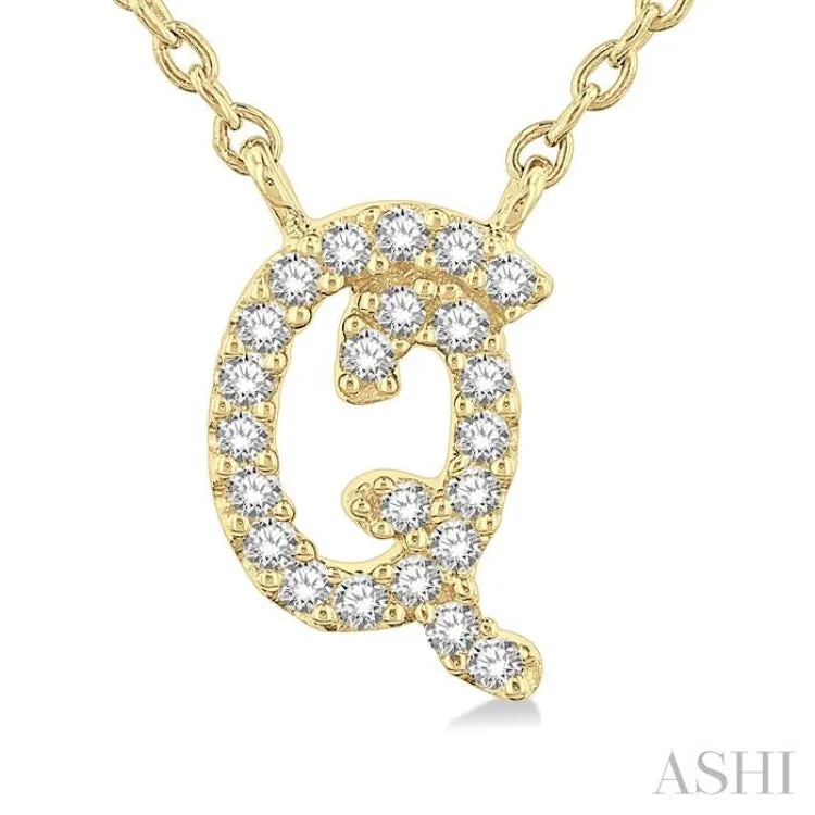 1/10 Ctw Initial 'Q' Round cut Diamond Pendant With Chain in 14K Yellow Gold