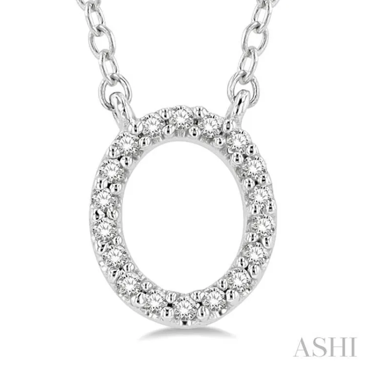 1/20 Ctw Initial 'O' Round Cut Diamond Pendant With Chain in 14K White Gold