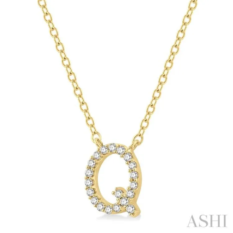 1/20 ctw Initial 'Q' Round Cut Diamond Pendant With Chain in 14K Yellow Gold