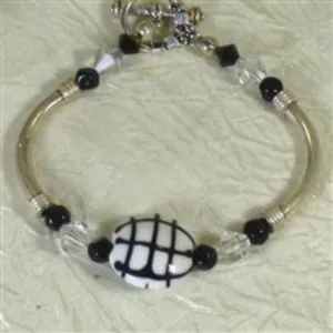 Black and White Artisan Bead Bangle Bracelet