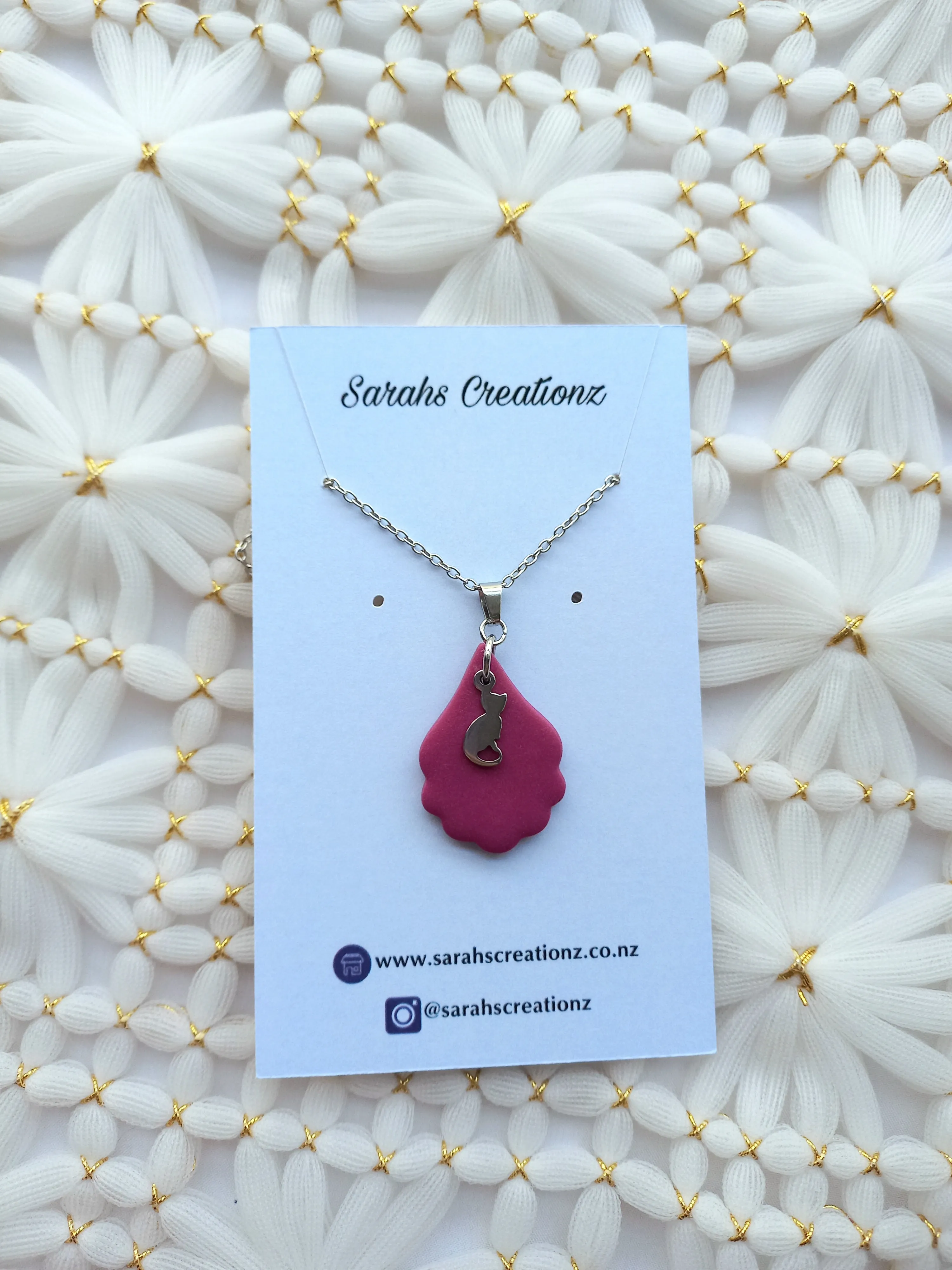 Burgundy Scalloped Cat Necklace