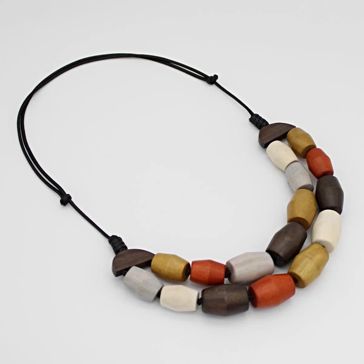 Caramel Bailey Necklace