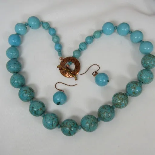 Chunky Turquoise Necklace  Graduated Bead Necklace & Earrings