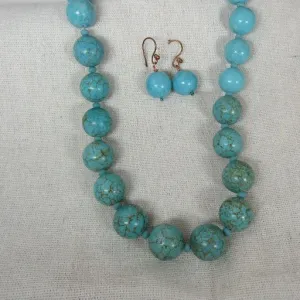 Chunky Turquoise Necklace  Graduated Bead Necklace & Earrings