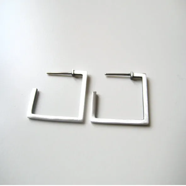 Cub Square Earrings