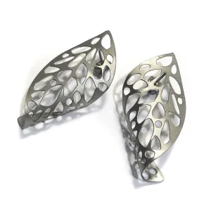 Curled Leaf Skeleton Stud Earrings - Grey