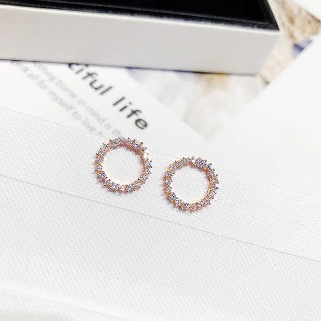 Delicate CZ Circle Wreath Stud Earrings - 2 Colors