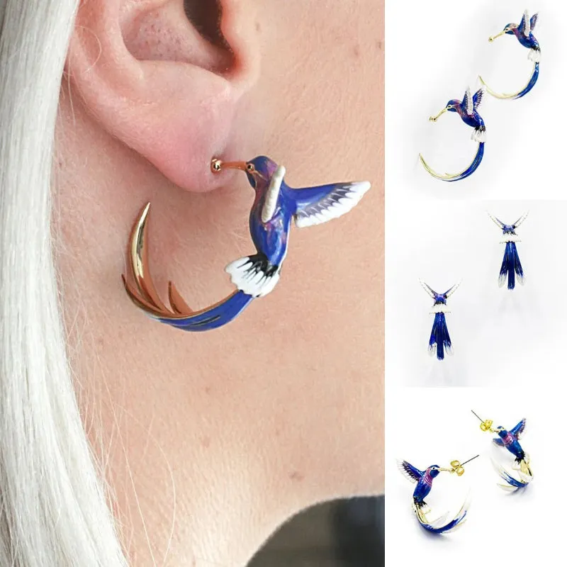 Delicate Nature-Inspired Hummingbird Design Earrings