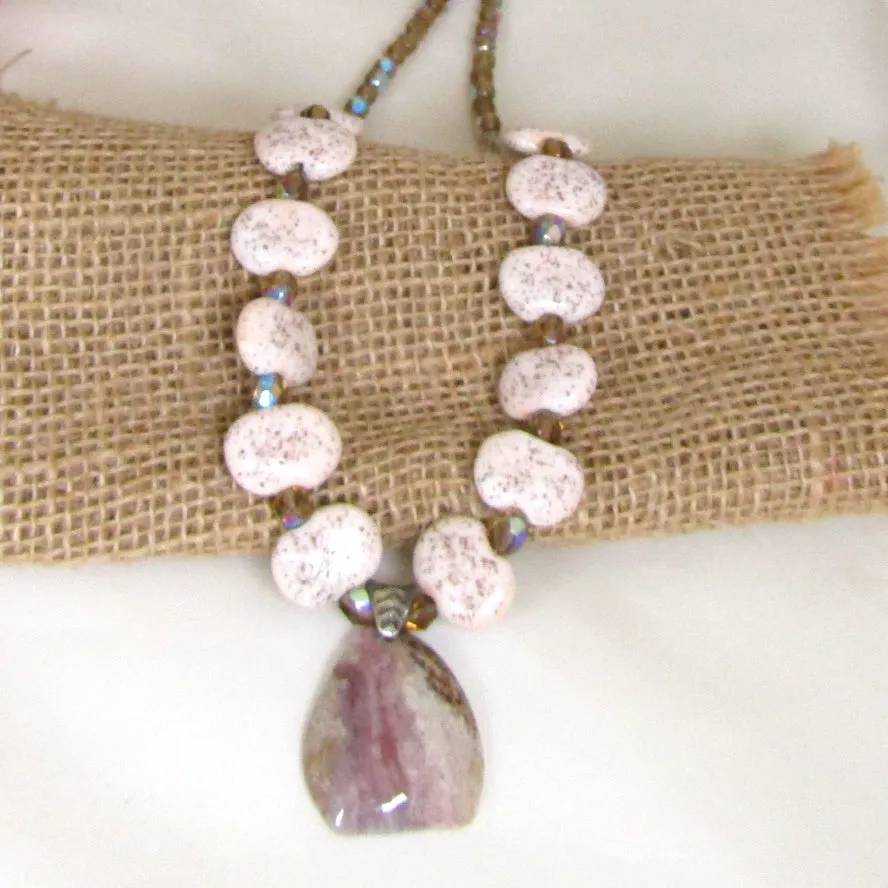 Fashionable Cream Fair Trade Kazuri Bead  Necklace &  Agate Pendant