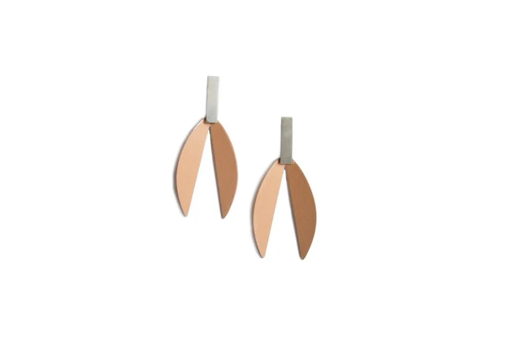 Natalie Joy Lotus Earrings (Silly Putty/Silver)