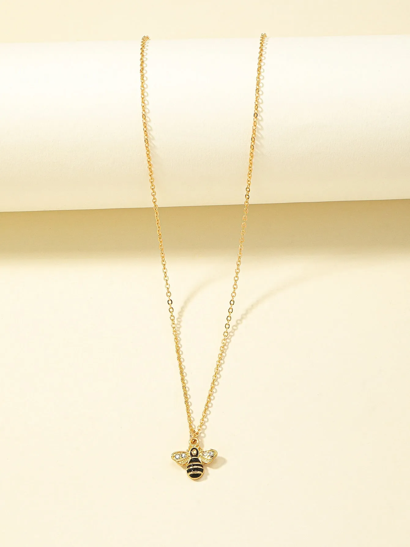 Rhinestone Decor Bee Charm Necklace Dainty Necklace Novelty Necklace Creative