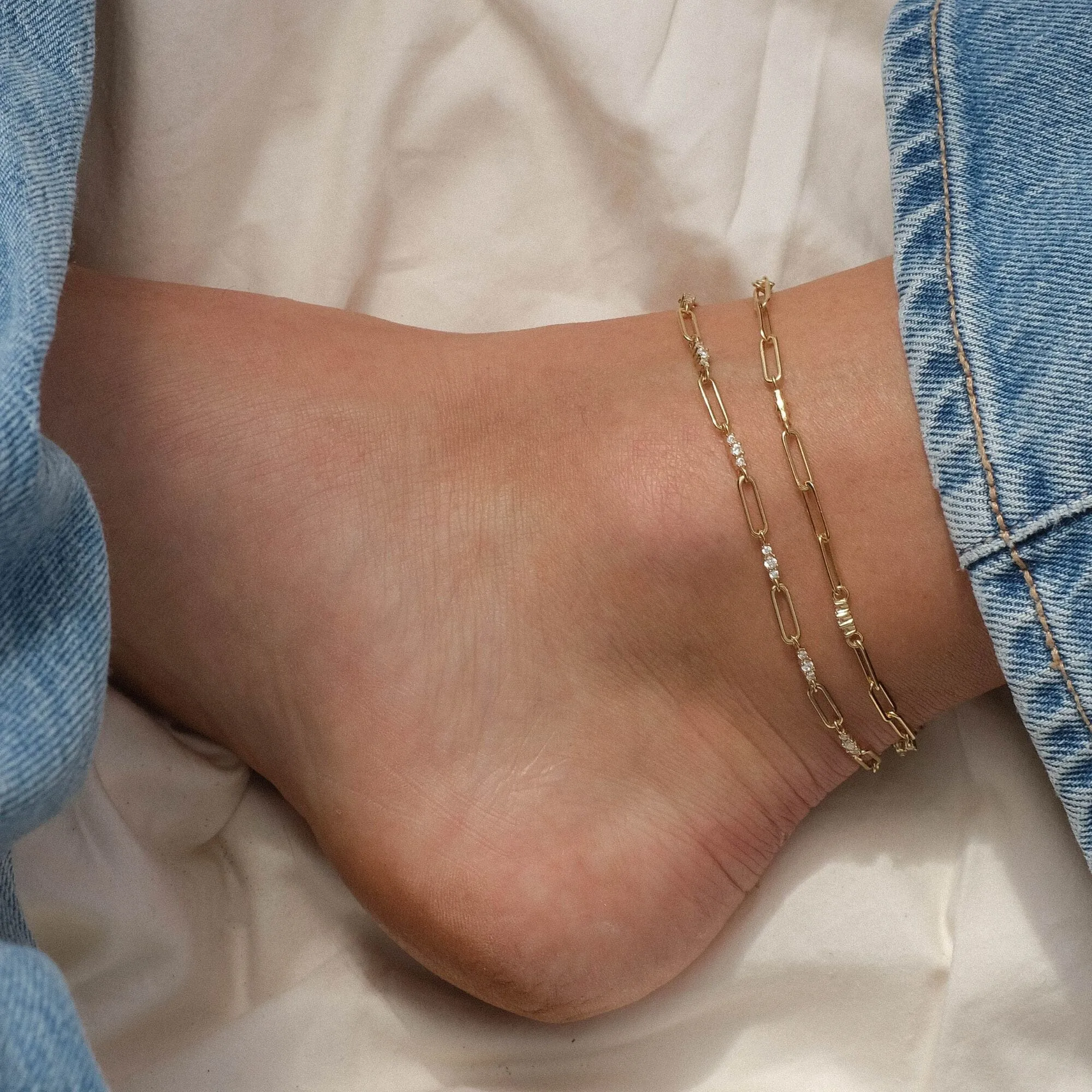 Sabi single link paperclip chain anklet