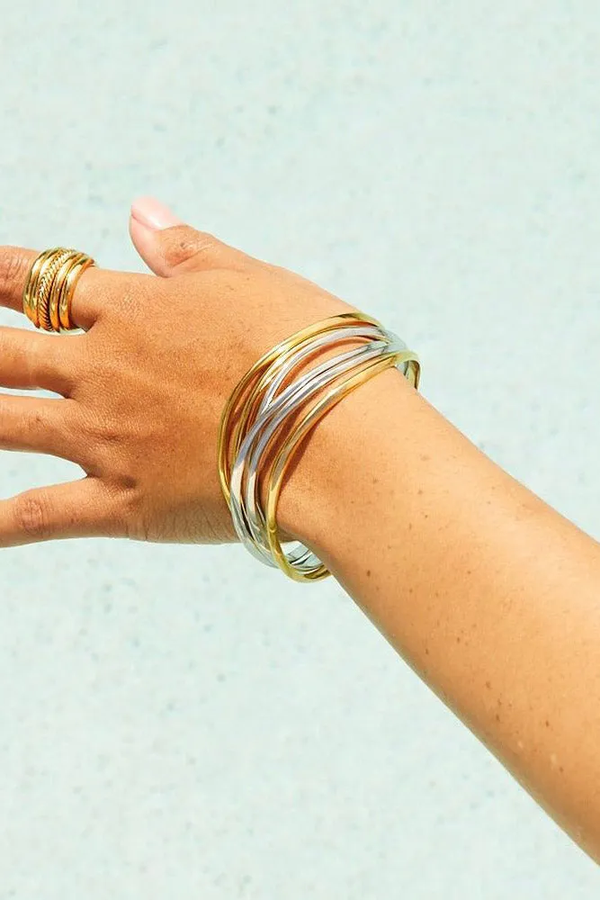 Sayari Bangles