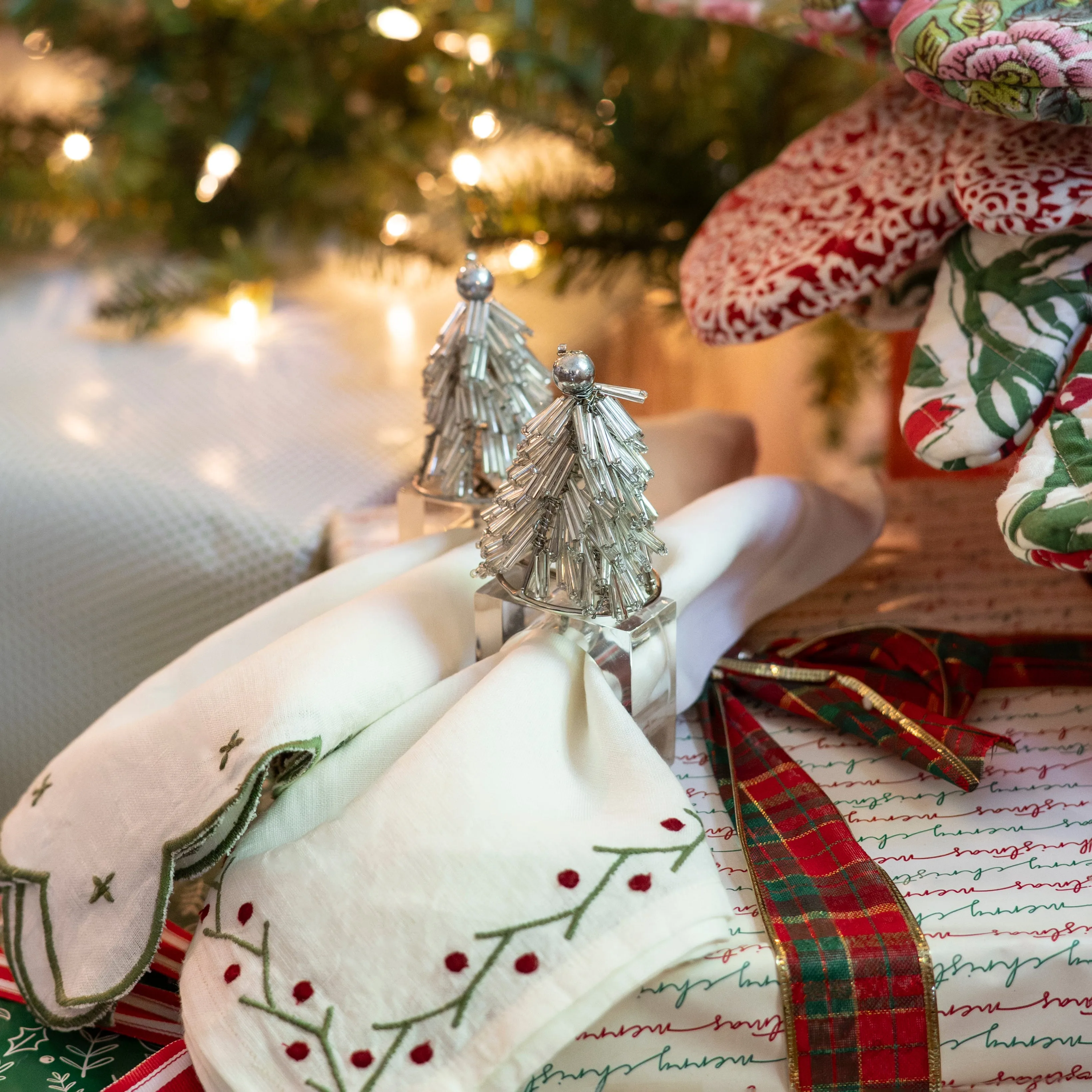 Silver Christmas Tree Beaded Napkin Ring | Set of 4