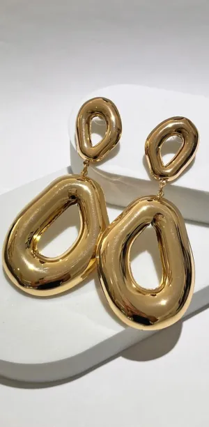 Tasteful & Bold Gold Teardrop Earrings