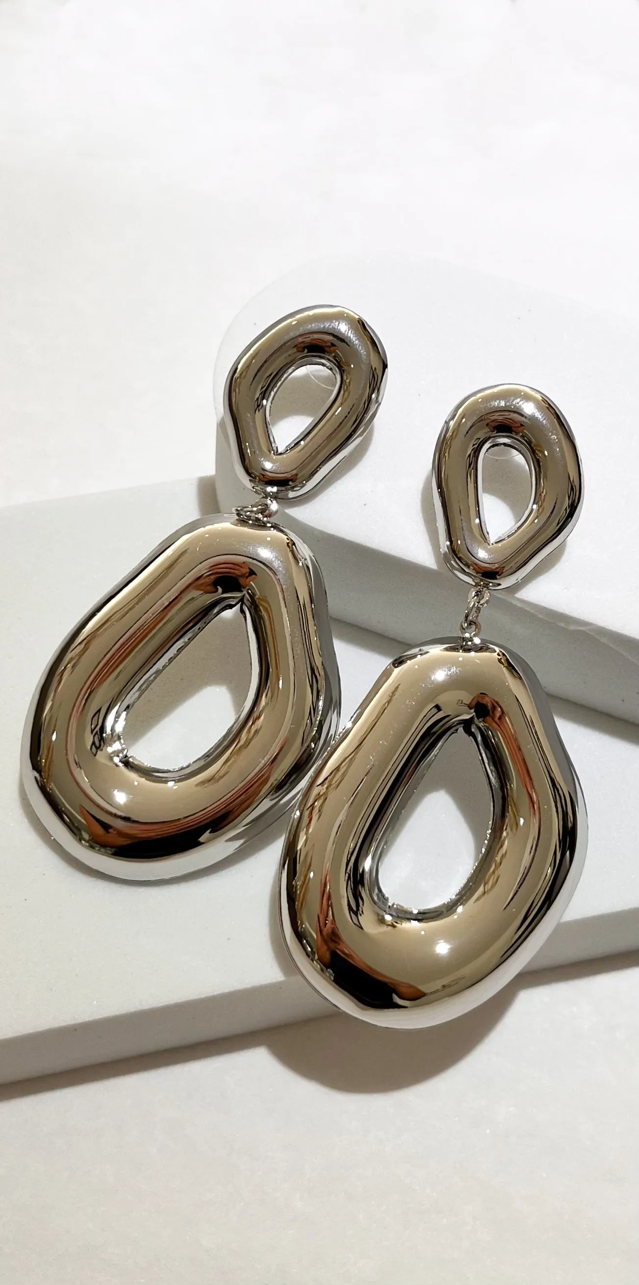 Tasteful & Bold Silver Teardrop Earrings