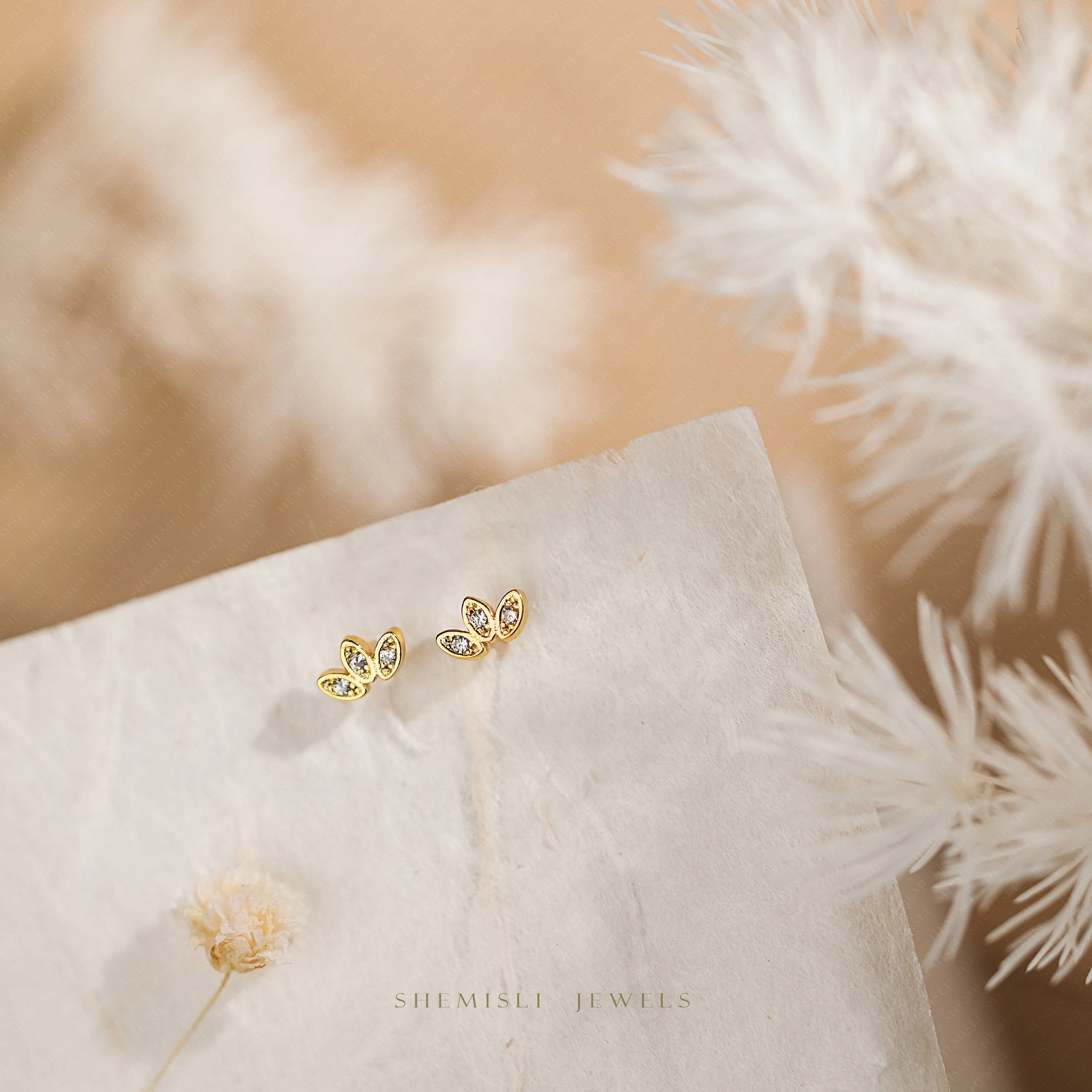 Tiny Flower Stud Earrings with Screw Ball End (Type B), Unisex, Gold, Silver SHEMISLI - SS183, SS644